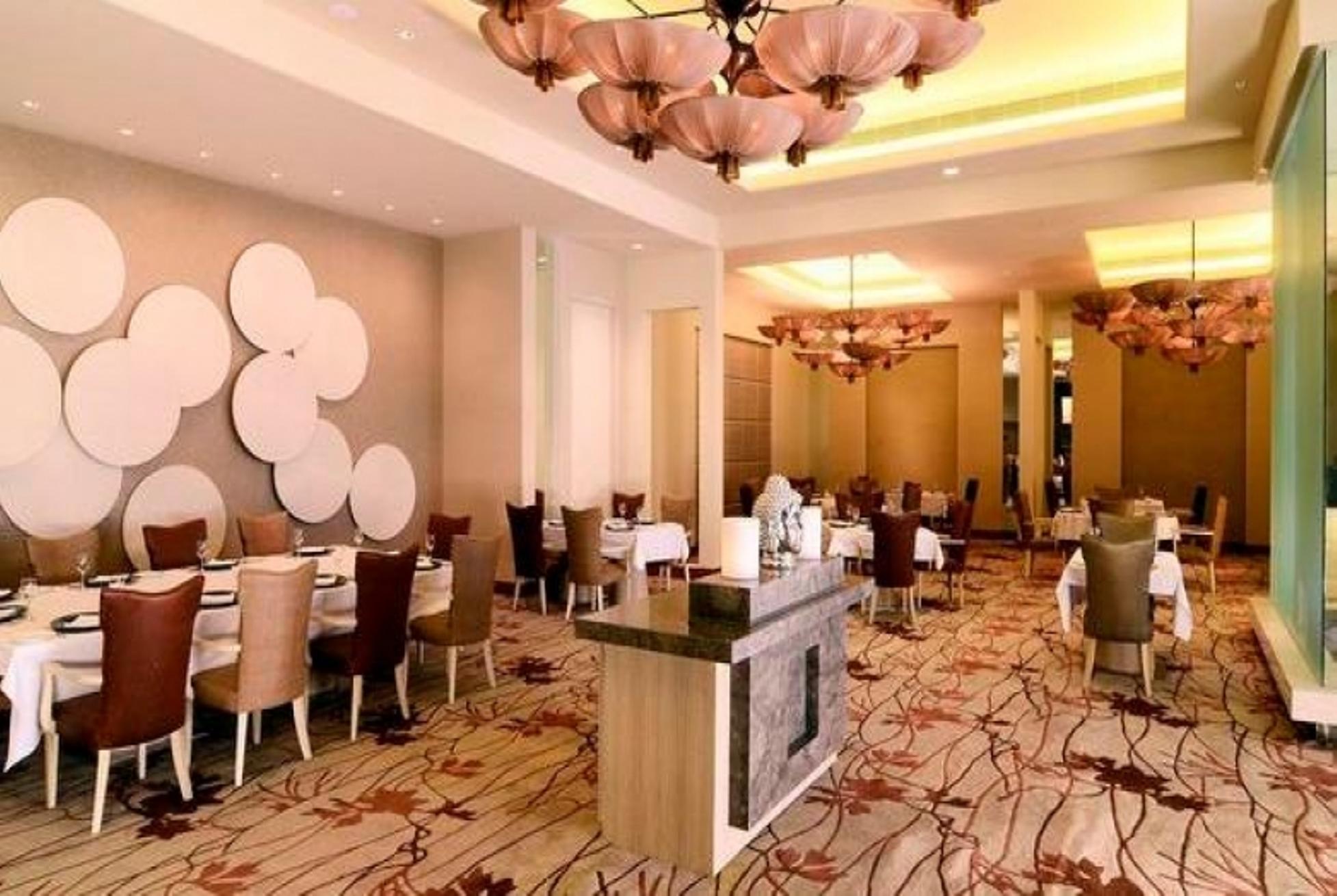 Radisson Blu Bengaluru Outer Ring Road Otel Dış mekan fotoğraf