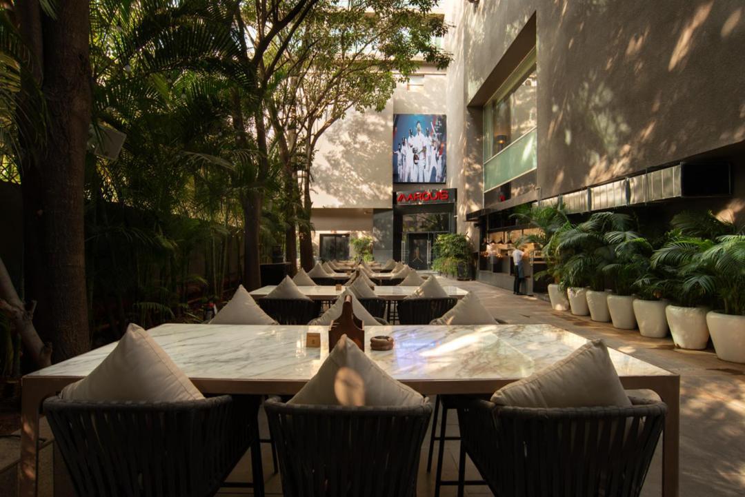 Radisson Blu Bengaluru Outer Ring Road Otel Dış mekan fotoğraf