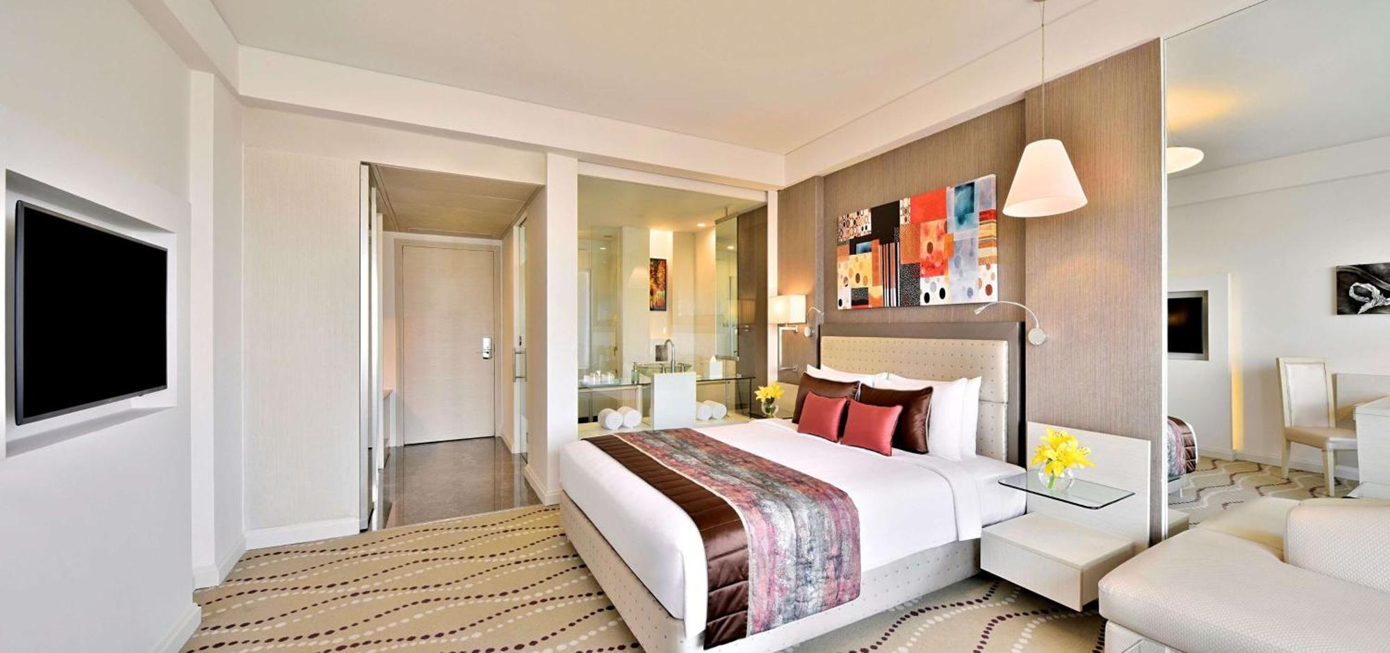 Radisson Blu Bengaluru Outer Ring Road Otel Dış mekan fotoğraf